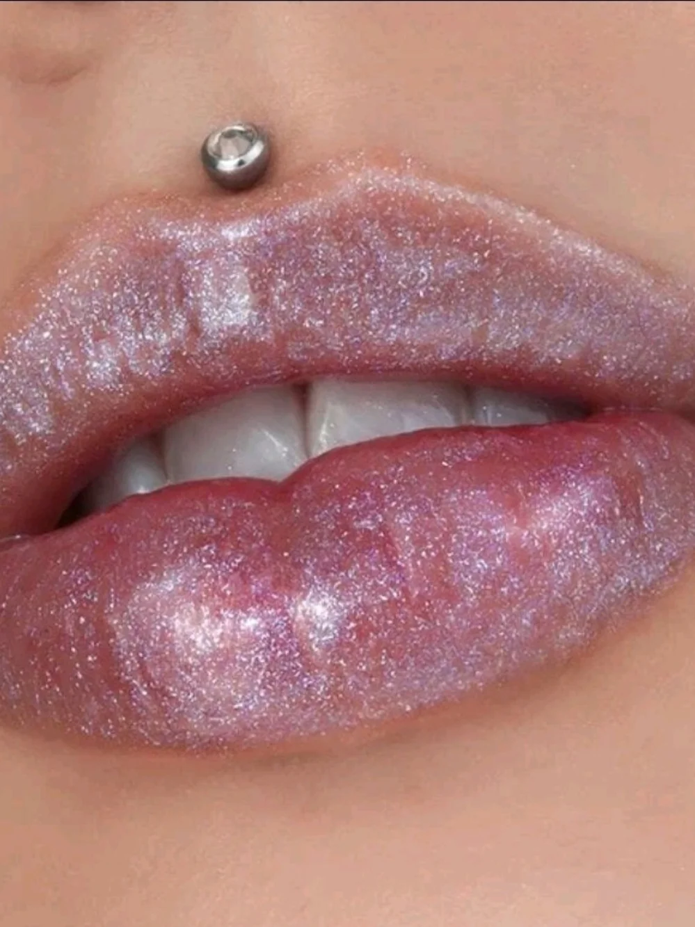 Jeffree Star ✨️ Sequin Glass✨️ The Gloss - New